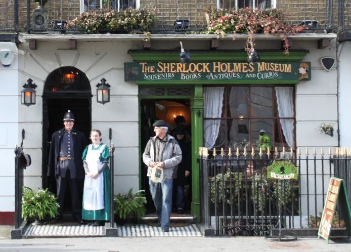 Museo Sherlock Holmes © The Sherlock Holmes Museum. 221b de Baker Street, Londres, Inglaterra. www.sherlock-holmes.co.uk