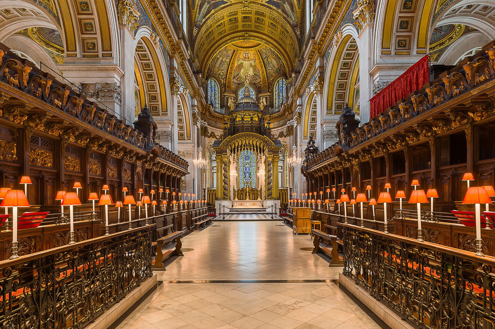 Viajar a Londres - Entrada a la Catedral de San Pablo